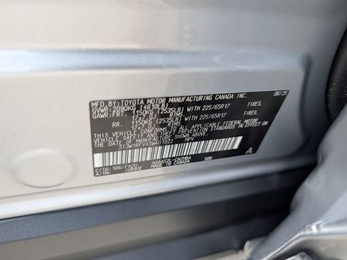 Used 2025 Toyota RAV4 XLE w/ Convenience Package FWD image 37