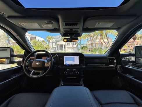 Used 2026 Ford F250 Lariat RWD image 11