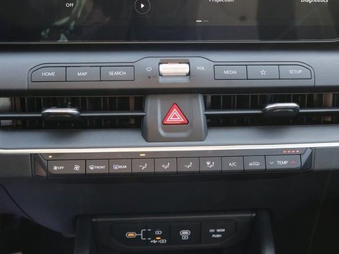 New 2025 Kia K4 LXS image 23