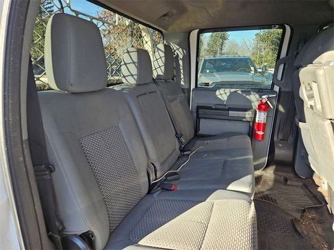 Used 2011 Ford F350 XLT w/ FX4 4X4 Off-Road Pkg image 16