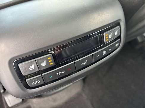 Used 2022 Hyundai Palisade Calligraphy image 40