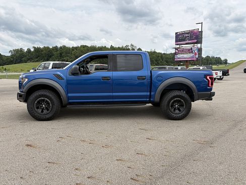 Used 2017 Ford F150 Raptor AWD/4WD image 2