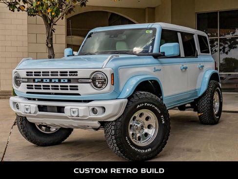 Used 2025 Ford Bronco Heritage Edition image 5