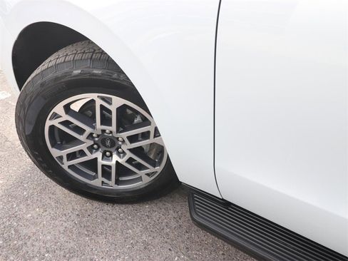 Certified 2025 Ford Expedition Max Active image 3