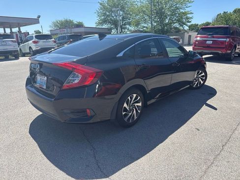 Used 2017 Honda Civic EX image 5