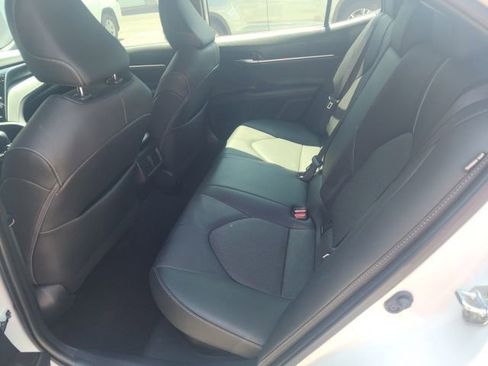 Used 2021 Toyota Camry XSE w/ Cold Weather Package FWD image 12