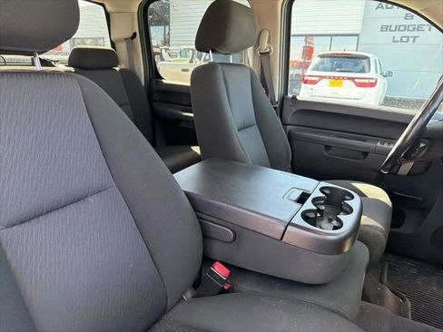 Used 2010 GMC Sierra 1500 SLE w/ Power Pack Plus AWD/4WD image 10