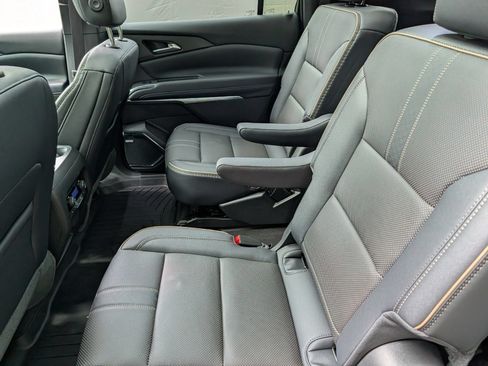 Certified 2026 Chevrolet Traverse High Country AWD/4WD image 24