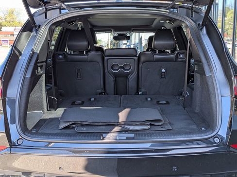 Used 2023 Acura MDX A-Spec image 8