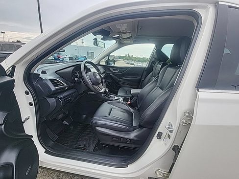 Used 2024 Subaru Forester Touring AWD/4WD image 9