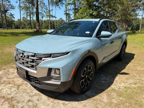 Used 2022 Hyundai Santa Cruz SEL w/ Activity Package FWD image 1