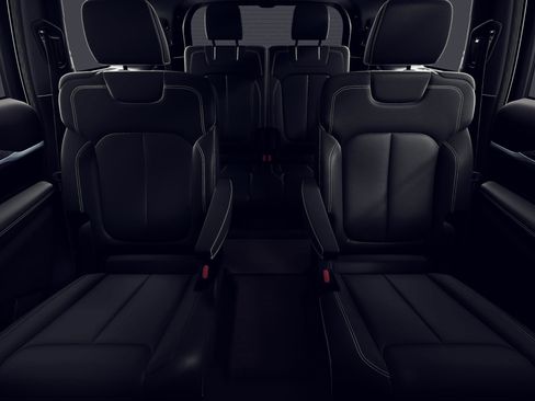 New 2026 Jeep Grand Cherokee L Limited AWD/4WD image 3