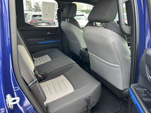 Used 2024 Toyota Tacoma TRD Off-Road image 13