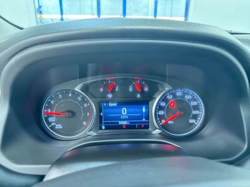 Used 2023 GMC Acadia SLE w/ Driver Convenience Package image 22