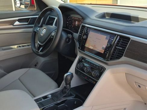 Used 2019 Volkswagen Atlas SEL FWD image 14