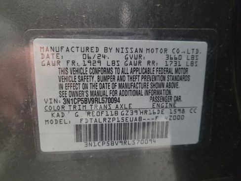 Used 2024 Nissan Kicks S image 33