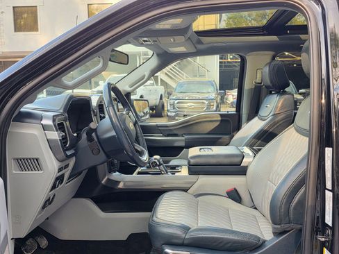 Used 2021 Ford F150 Limited image 11