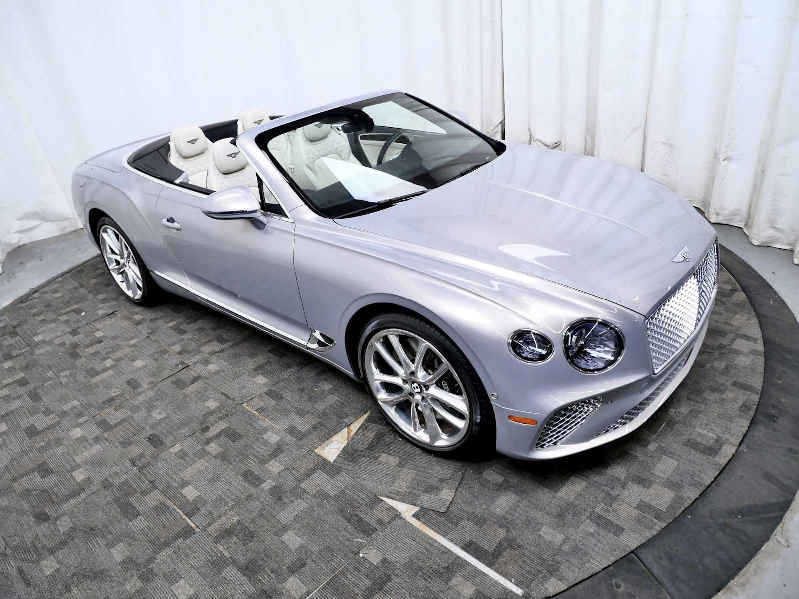 Used 2022 Bentley Continental GT AWD/4WD image 12