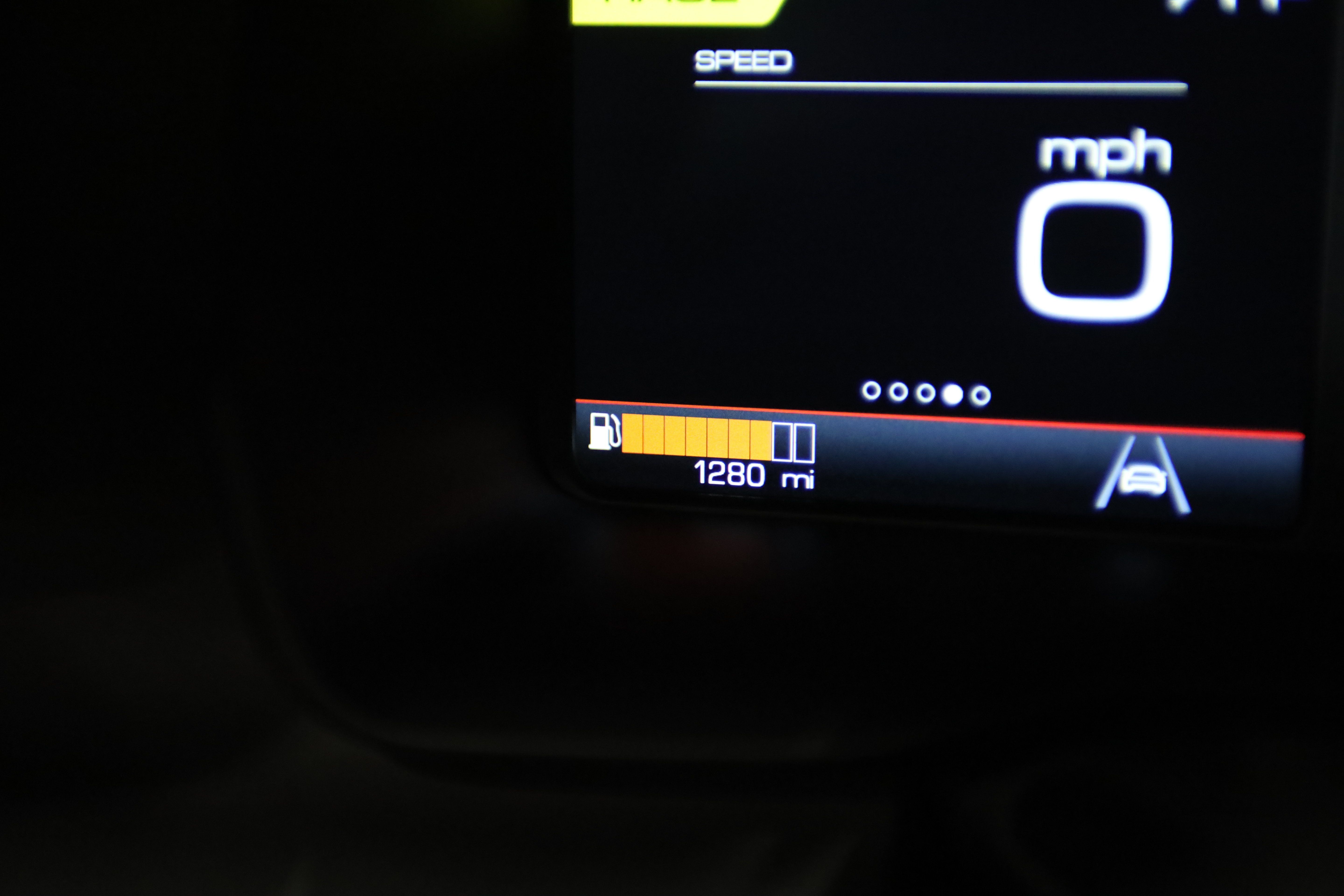 Used 2022 Ferrari F8 Tributo RWD image 23