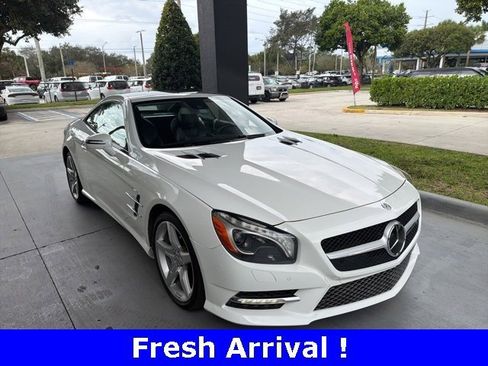 Used 2014 Mercedes-Benz SL 550 SL 550 image 2