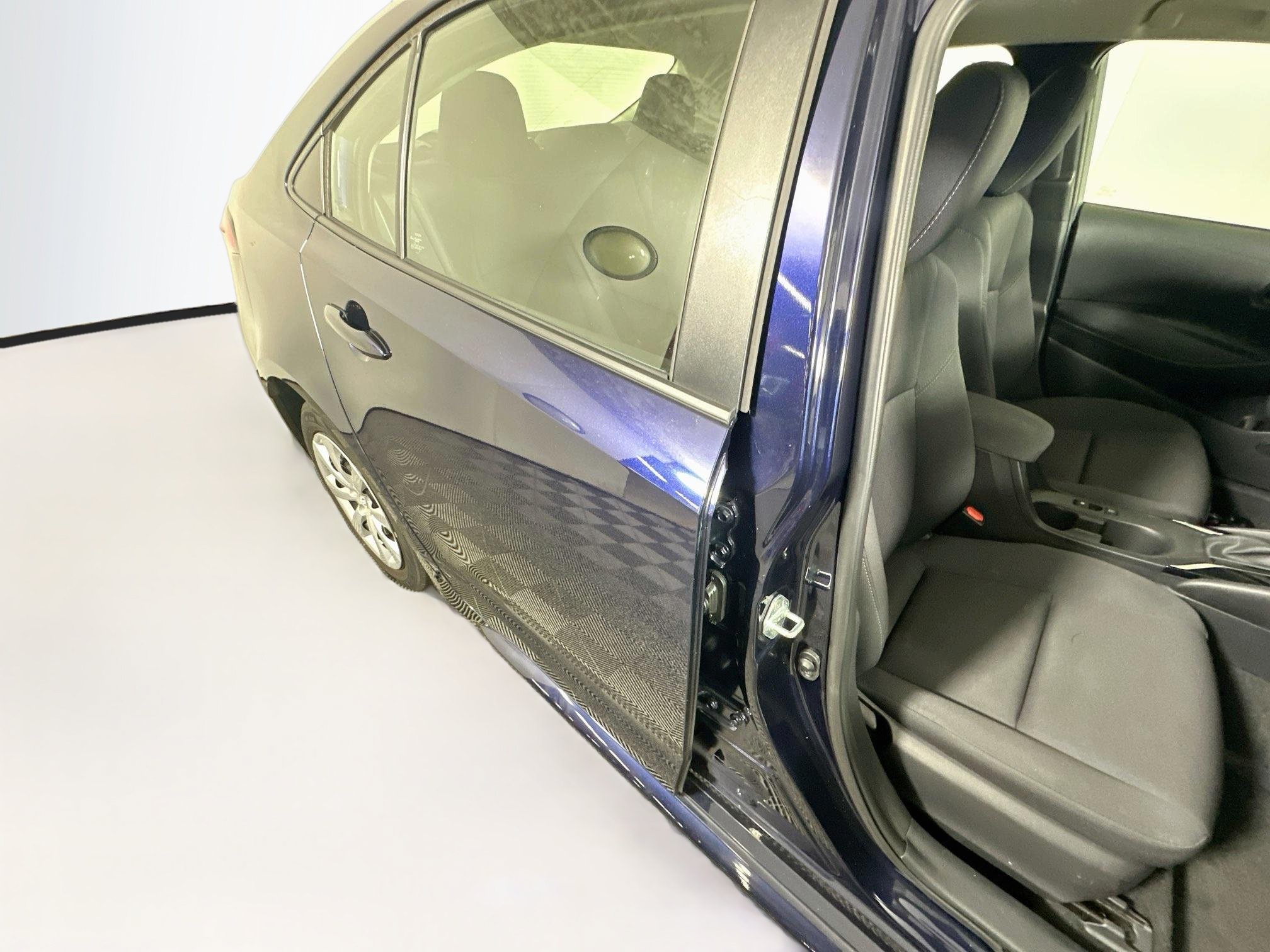 Used 2023 Toyota Corolla LE FWD image 27