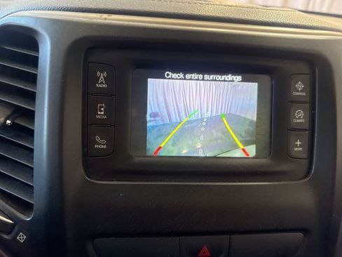 Used 2015 Jeep Cherokee Latitude w/ Trailer Tow Group FWD image 28