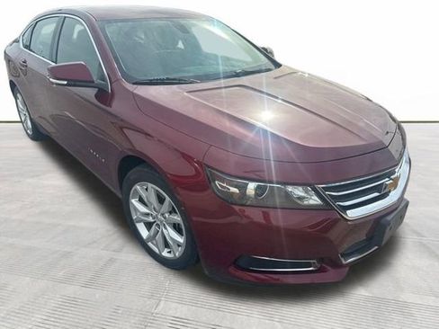 Used 2017 Chevrolet Impala LT w/ Convenience Package FWD image 4