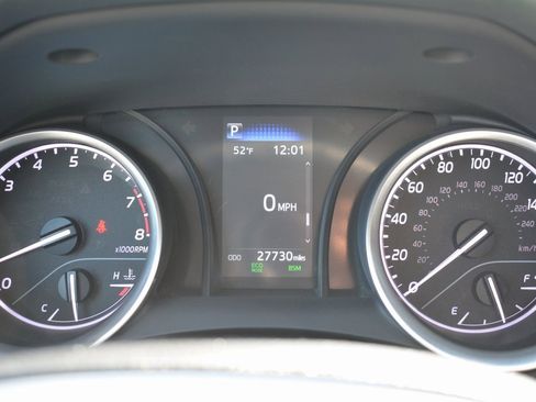 Used 2023 Toyota Camry LE w/ Convenience Package image 12