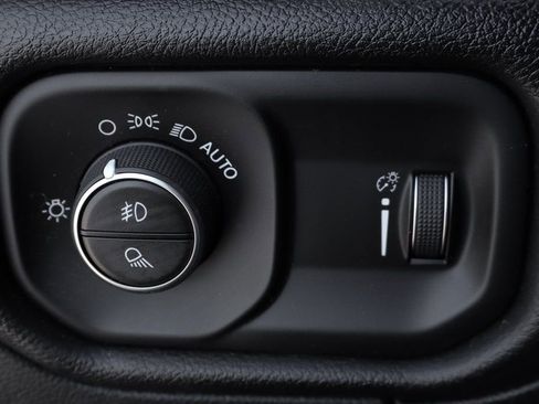 Used 2020 RAM 1500 Big Horn image 21