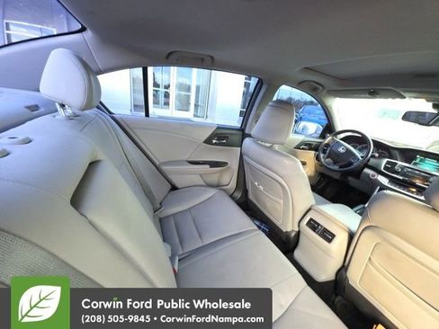 Used 2014 Honda Accord EX-L image 17