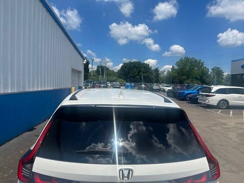 Used 2023 Honda CR-V EX-L image 6