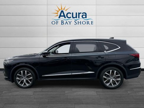 Used 2022 Acura MDX w/ Technology Package AWD/4WD image 4