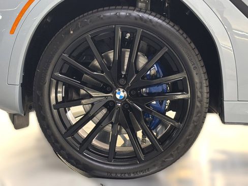 New 2026 BMW X6 xDrive40i w/ Executive Package AWD/4WD image 11