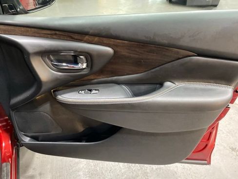 Certified 2023 Nissan Murano Platinum w/ Cargo Package AWD/4WD image 19