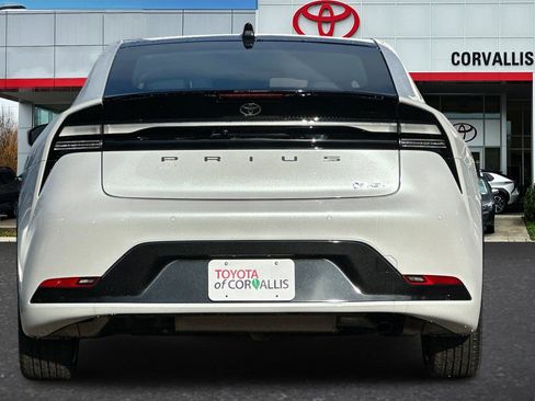 New 2026 Toyota Prius Plug-In Hybrid image 6