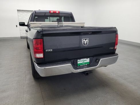 Used 2017 RAM 1500 Classic SLT image 6
