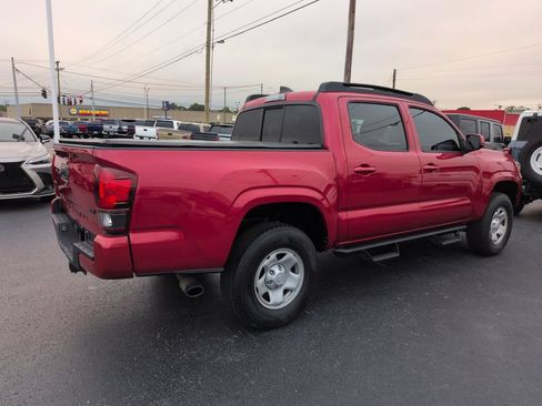 Used 2022 Toyota Tacoma SR AWD/4WD image 5