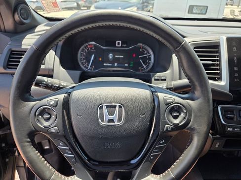 Used 2018 Honda Ridgeline Black Edition image 31