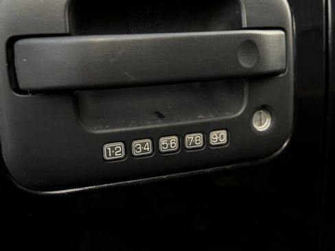 Used 2014 Ford F150 Raptor w/ Equipment Group 801A Luxury image 41