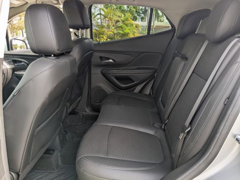 Used 2021 Buick Encore Preferred w/ Safety Package II image 15