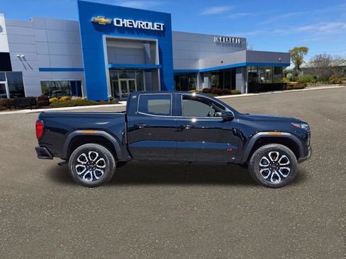 Used 2026 GMC Canyon AT4 w/ Nightfall Essentials Package AWD/4WD image 27