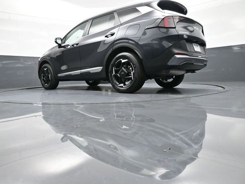 Certified 2026 Kia Sportage EX image 32