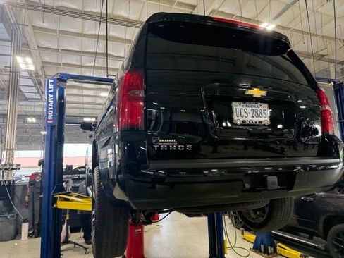 Used 2018 Chevrolet Tahoe LS w/ Max Trailering Package AWD/4WD image 4