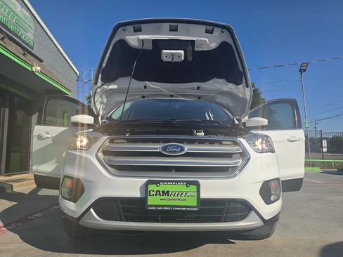 Used 2018 Ford Escape SE w/ SE Sync 3 Package AWD/4WD image 53