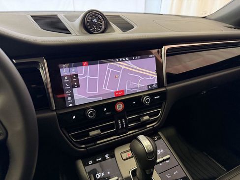 New 2026 Porsche Macan Turbo AWD/4WD image 23