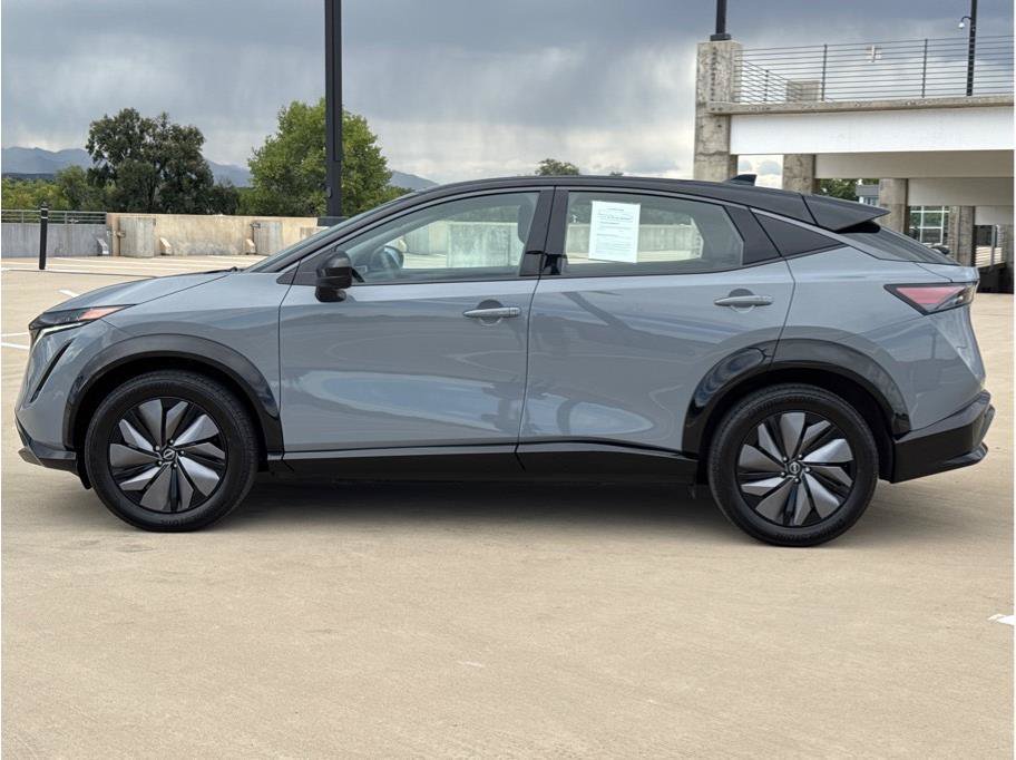 Used 2024 Nissan Ariya AWD image 4