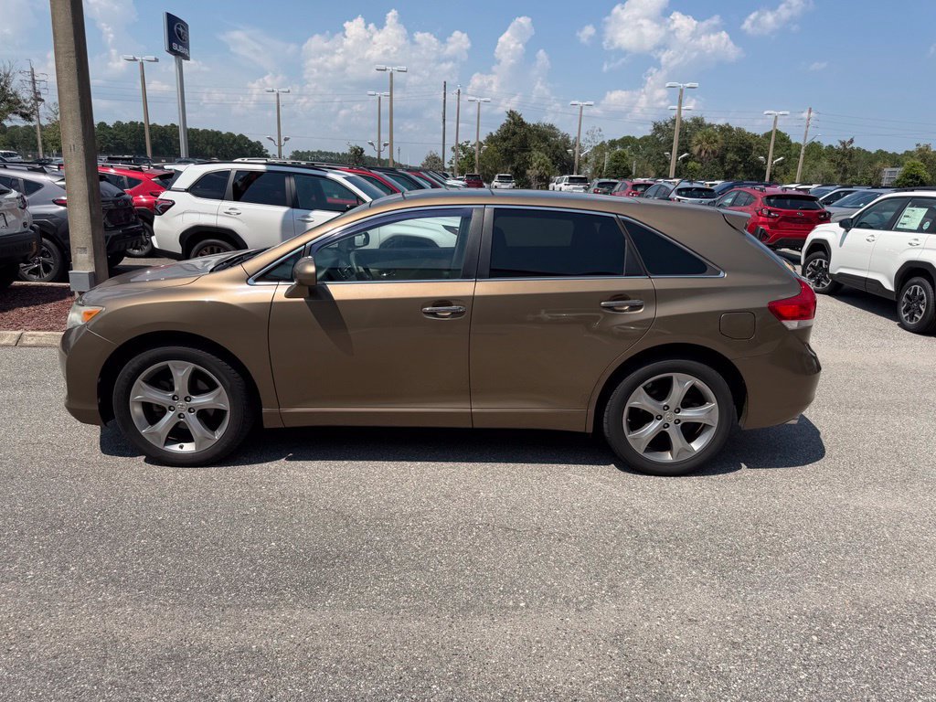 Used 2012 Toyota Venza Limited AWD/4WD image 10