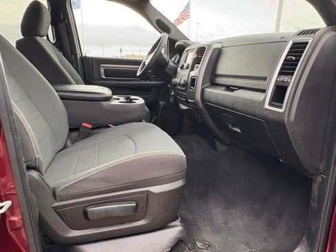 Used 2024 RAM 1500 Warlock RWD image 37