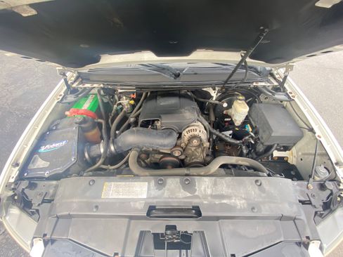 Used 2008 Chevrolet Avalanche LT w/ LT Preferred Equipment Group AWD/4WD image 18
