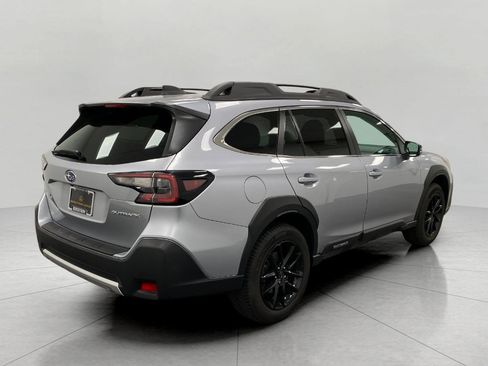 Used 2023 Subaru Outback Limited AWD/4WD image 4